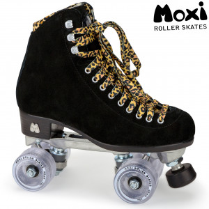 Moxi Panther Skates - Black - Angled 2 - MOX497251010